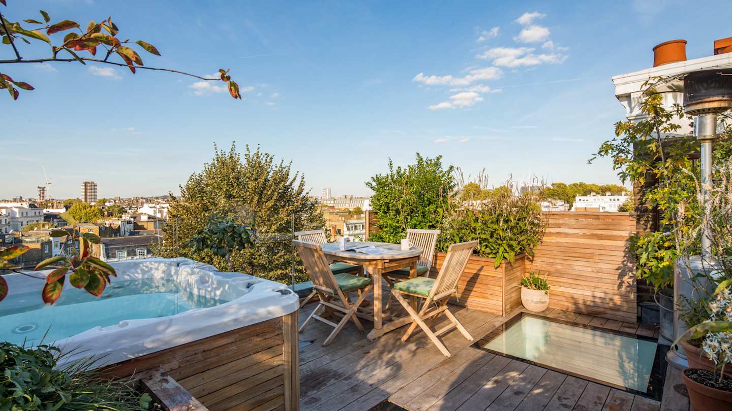 Where to Stay for Notting Hill Carnival