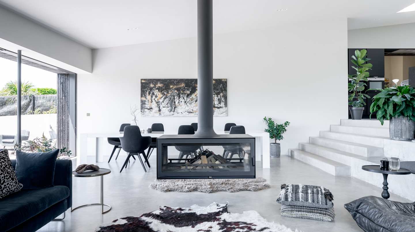 'The Early Risers', Devon