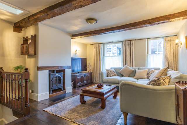 Hand In Glove, Plum Guide home in Shropshire, UK