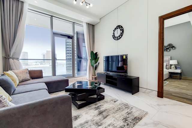 Tower Mirage, Plum Guide home in Dubai