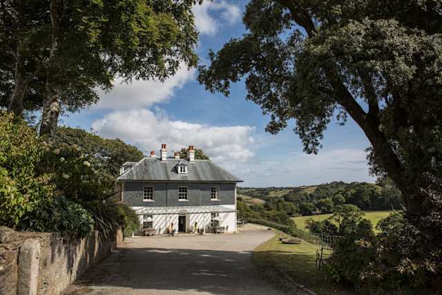 Woodland Estate, Plum Guide home in Cornwall