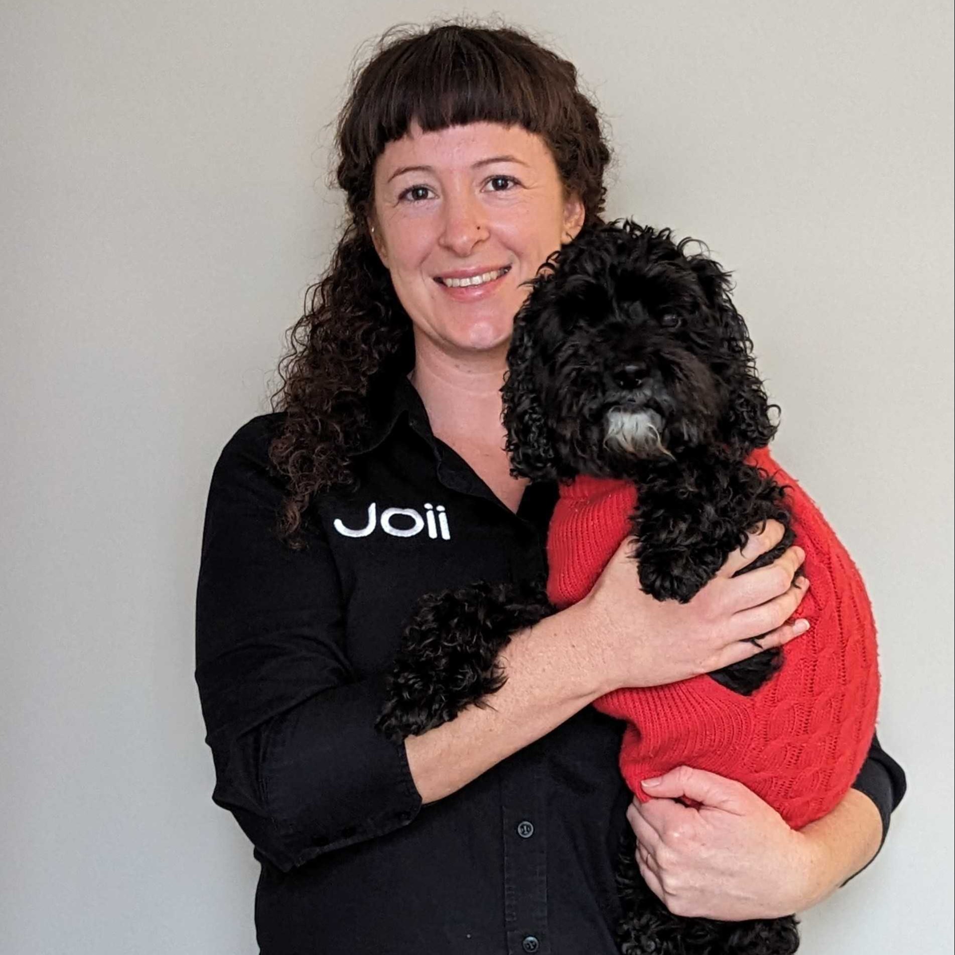 Jen, one of our Joii Vets, with Alfie the Cockapoo, who reached the grand age of 15