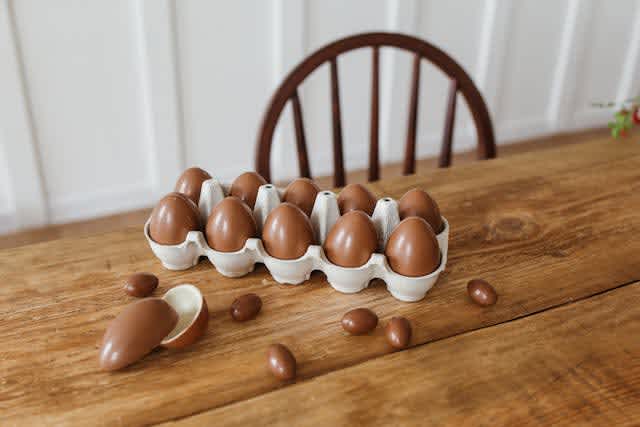 Chocolate eggs