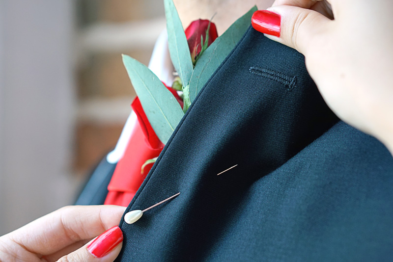 How to Put on a Boutonnière