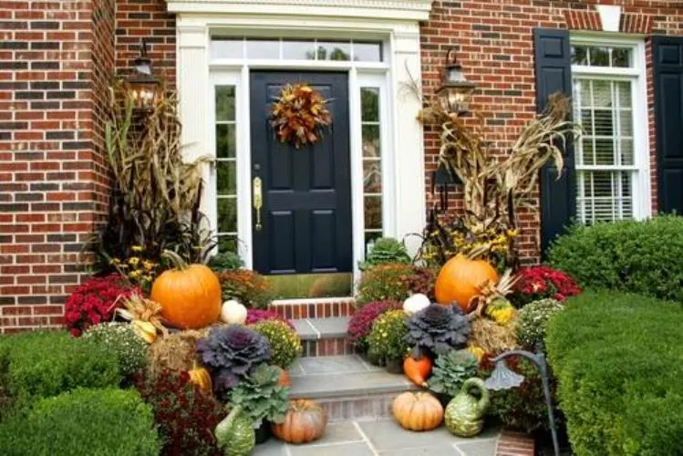 Hay Bales to Cider Booths: Fall Party Inspirations