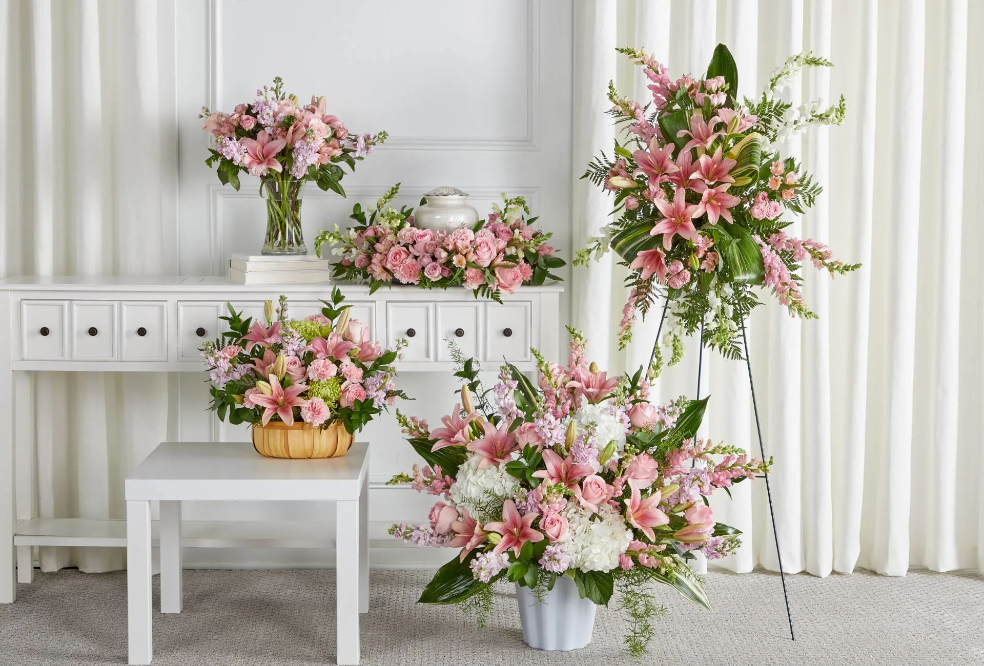 0526 FTD Site Sympathy CLP FuneralArrangemnets FullBanner V1