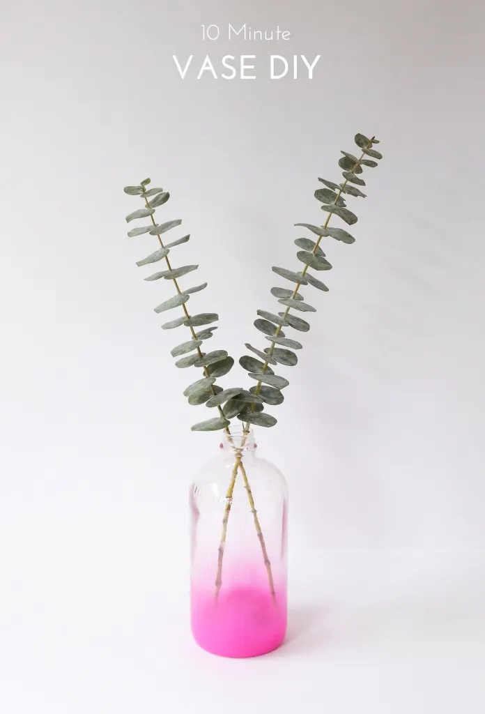 5 Easy DIY Ways to Give New Life to Old Flower Vases