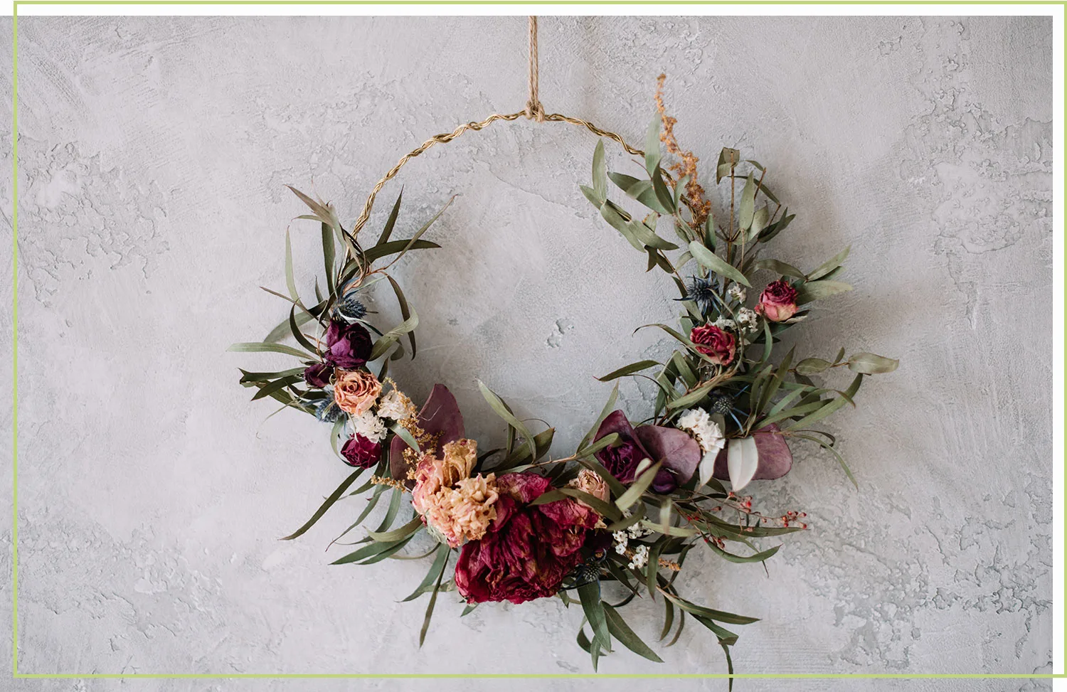 12-dried-floral-wreath