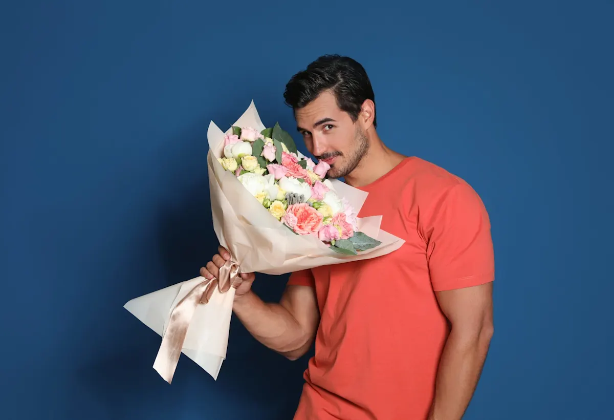 Is It Ok To Send Flowers To Men? ProFlowers Blog