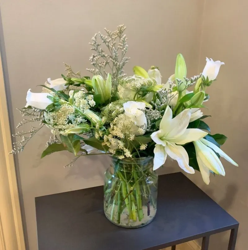 alluring elegance bouquet – proflowers