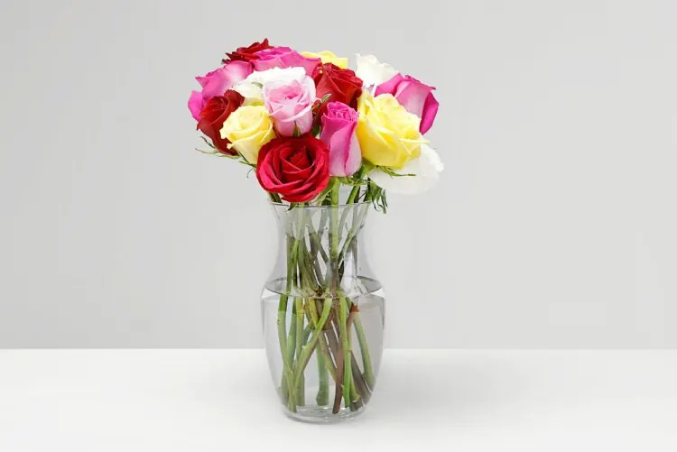01-vase-of-flowers