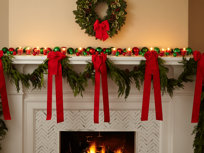 How to Hang Garland on the Mantel 