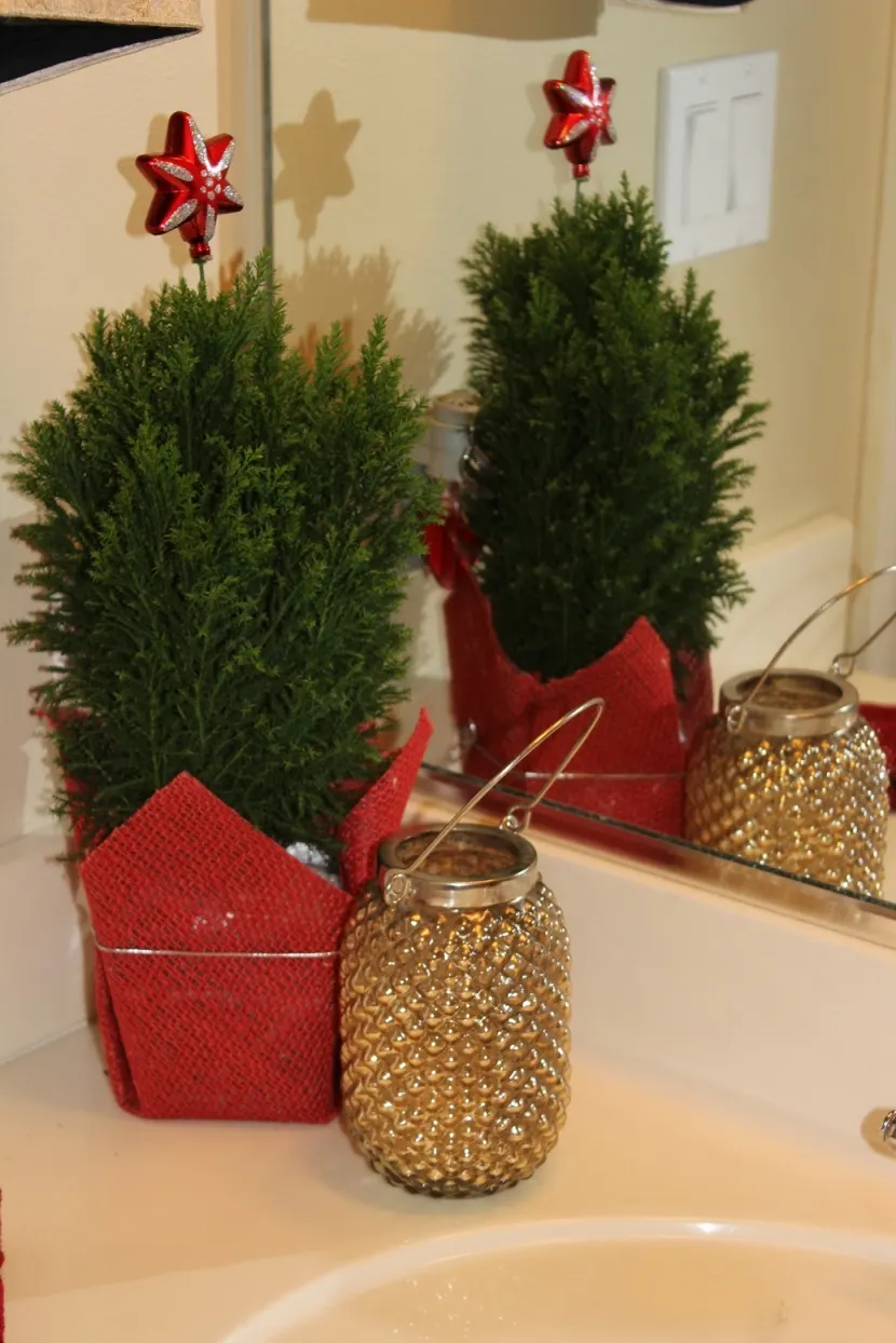 Playing Dress Up – How to Decorate Your Home for the Holidays