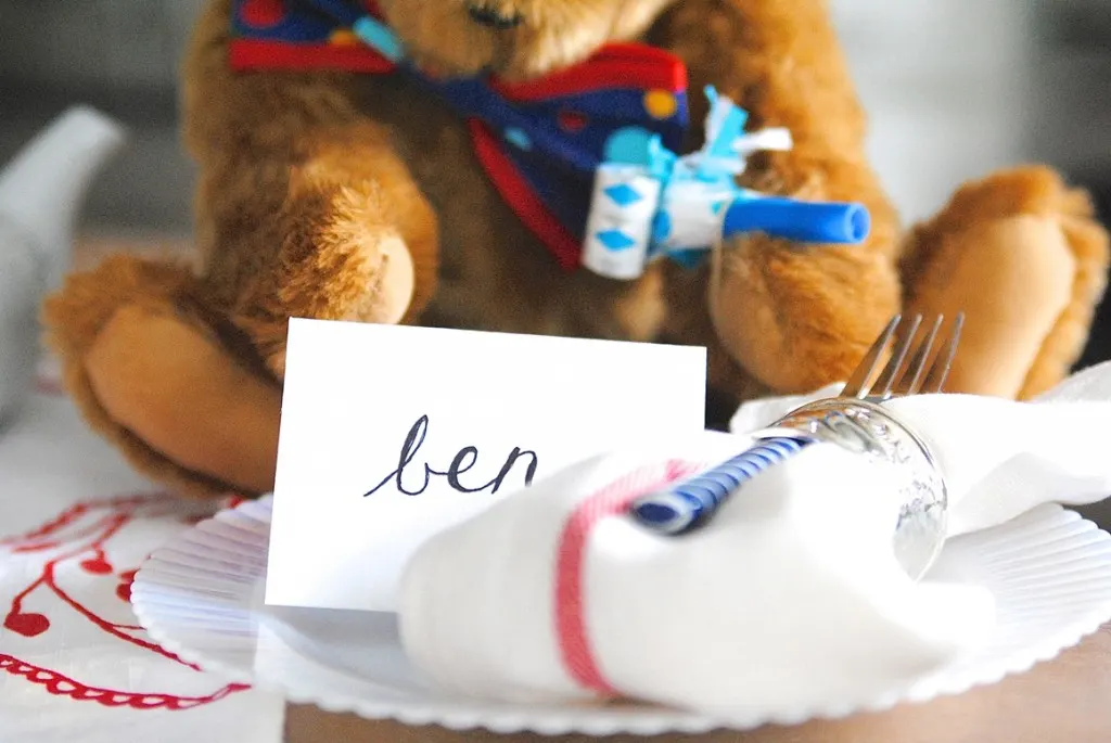 Teddy-Bear-Tea-Party-placecard-boy-1024x685