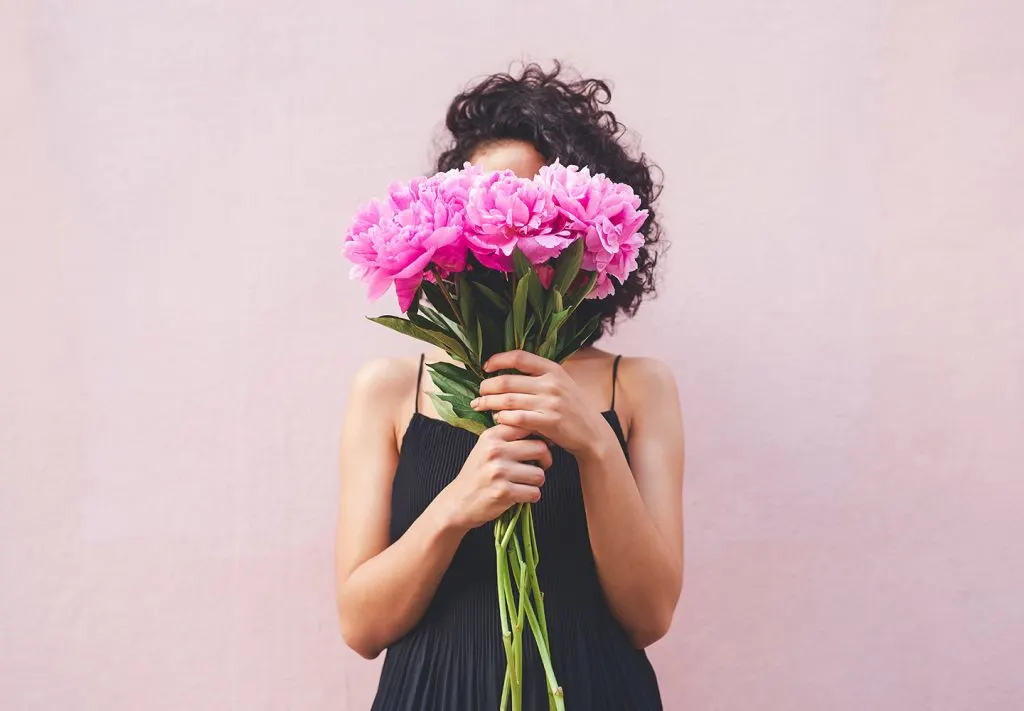 The Best Flowers to Match Your Enneagram + Combos to Help You Grow