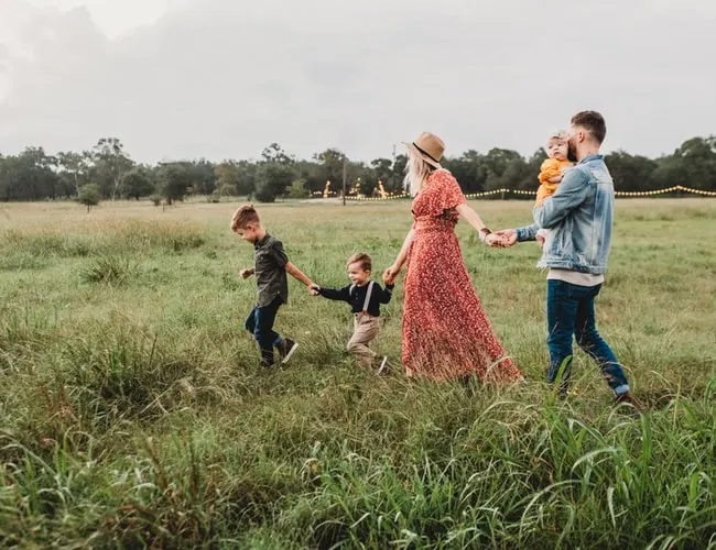 Hero blog image for <a href="/blog/2020-01/caminando-con-la-familia-extendida">vista</a>