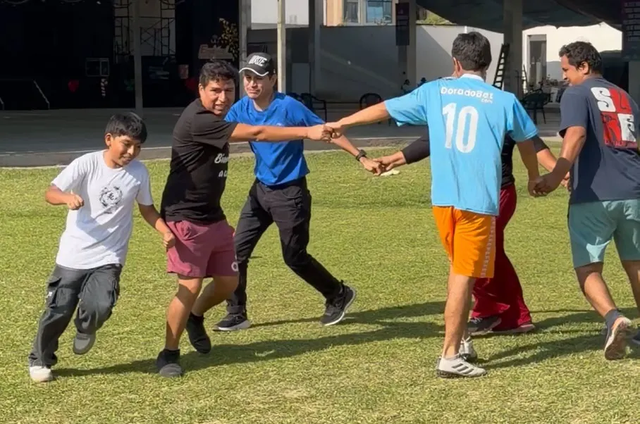 Cómo el deporte abrió puertas para el liderazgo y la esperanza
