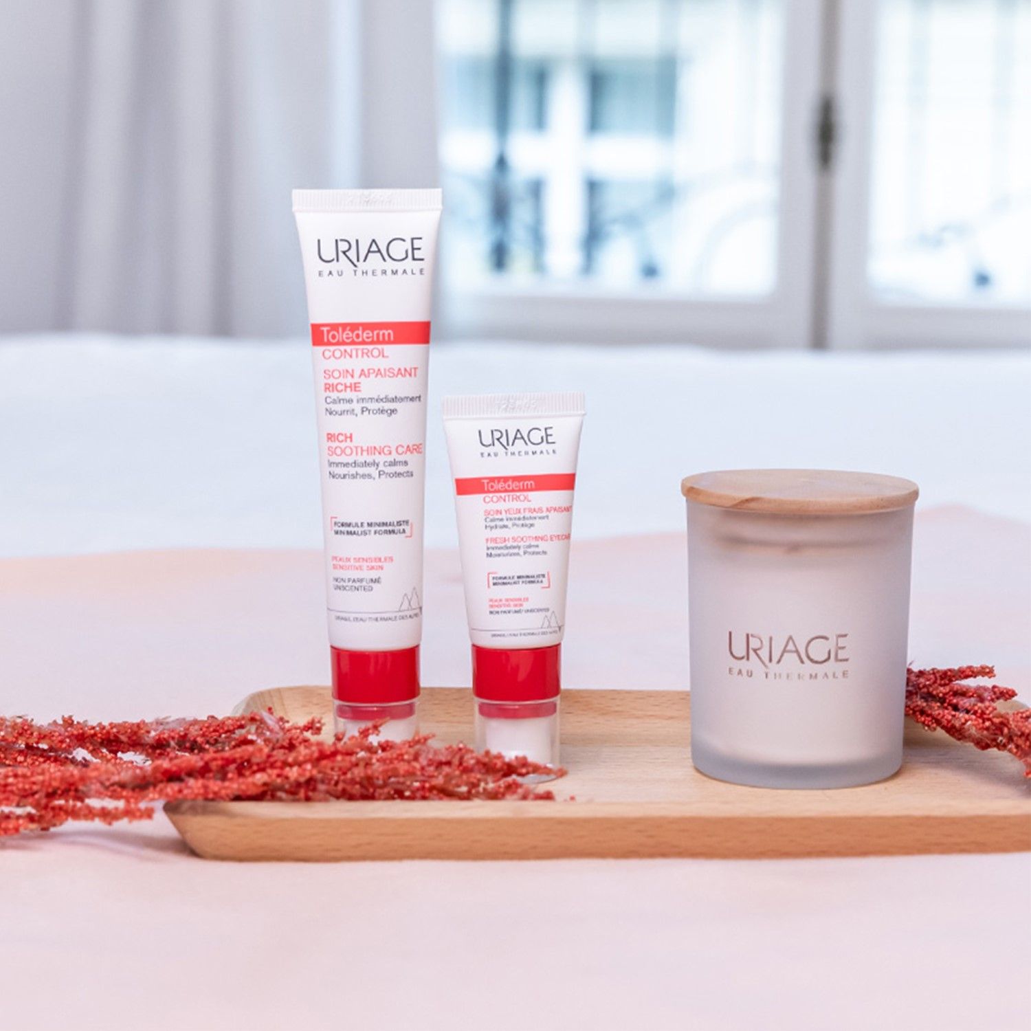 981485550 - Uriage Tolederm Control Contorno Occhi Lenitivo 15ml - 4737694_5.jpg