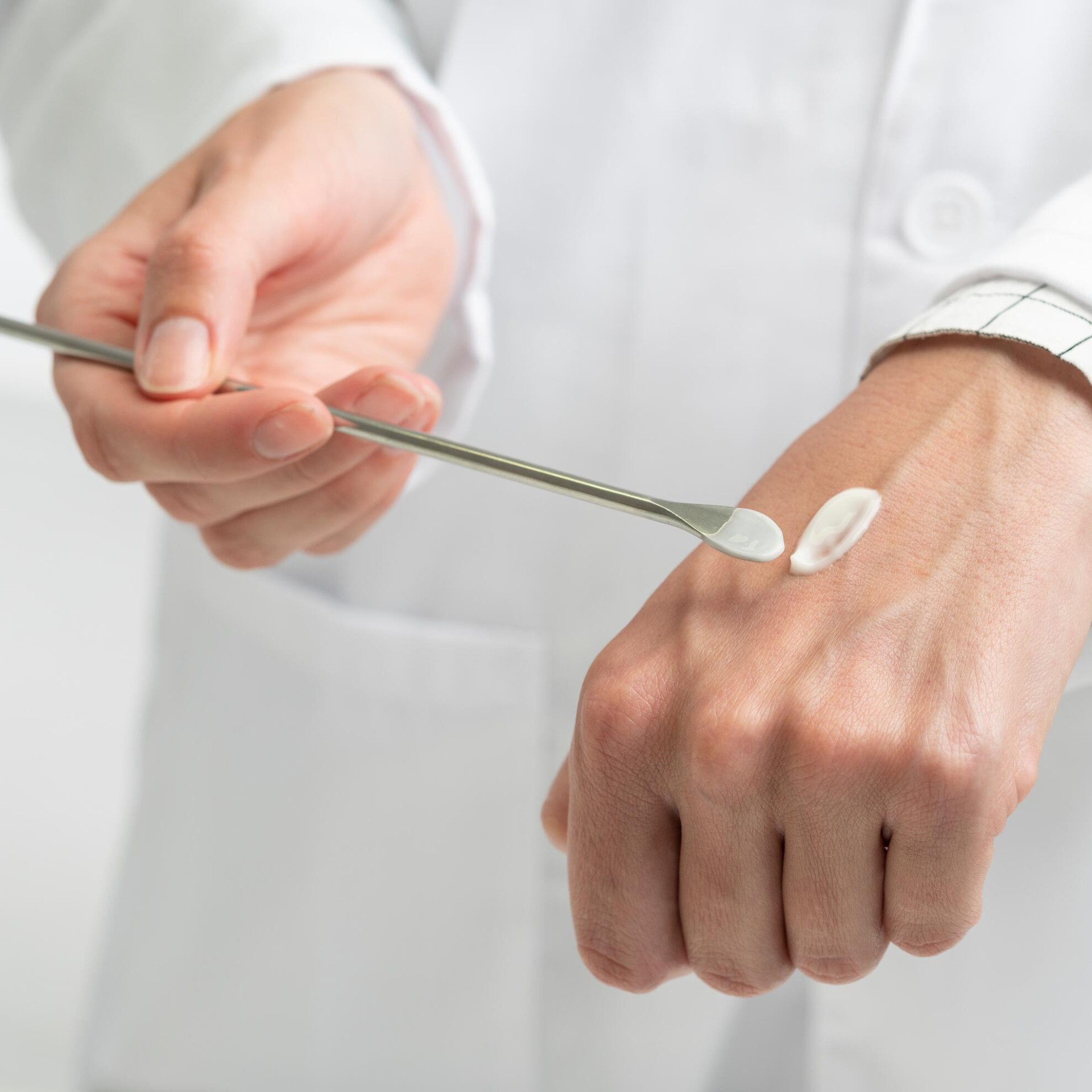 image - 982532451 - ADERMA A-D BIOLOGY TRATTAMENTO NUTRIENTE 40 ML - 4708604_16.jpg