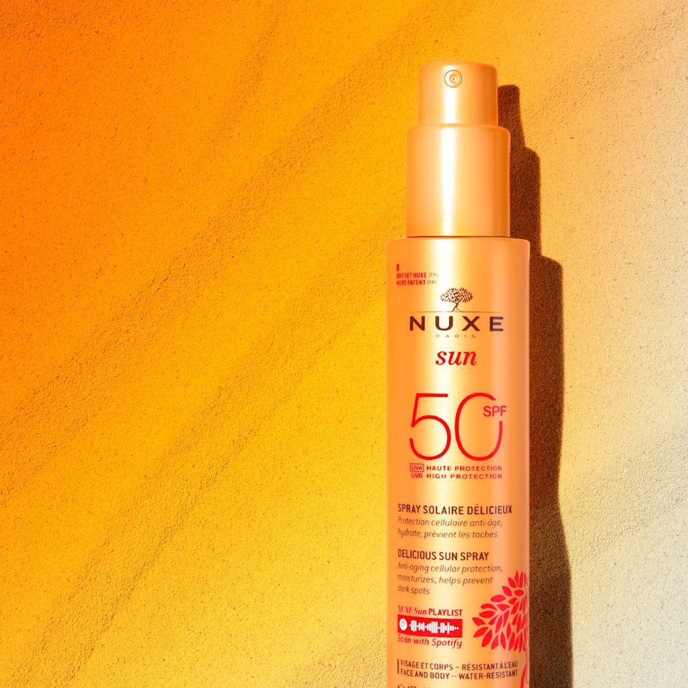 975040940 - NUXE SUN SPRAY SOLARE VISO E CORPO ALTA PROTEZIONE SPF50 150 ML - 4707945_8.jpg