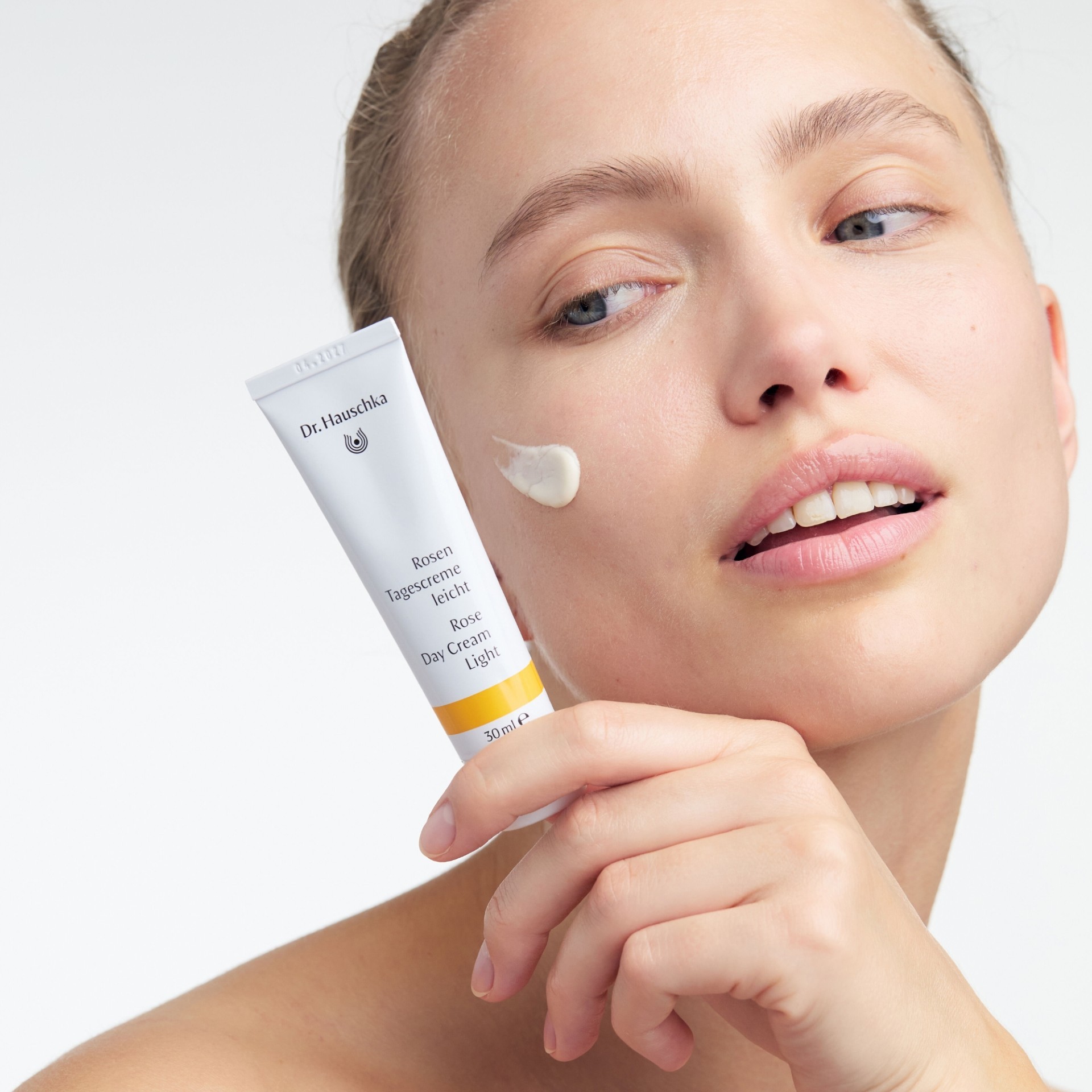 image - 934297110 - DR HAUSCHKA CR ROSA LIGHT GG 30ML - 4723070_3.jpg