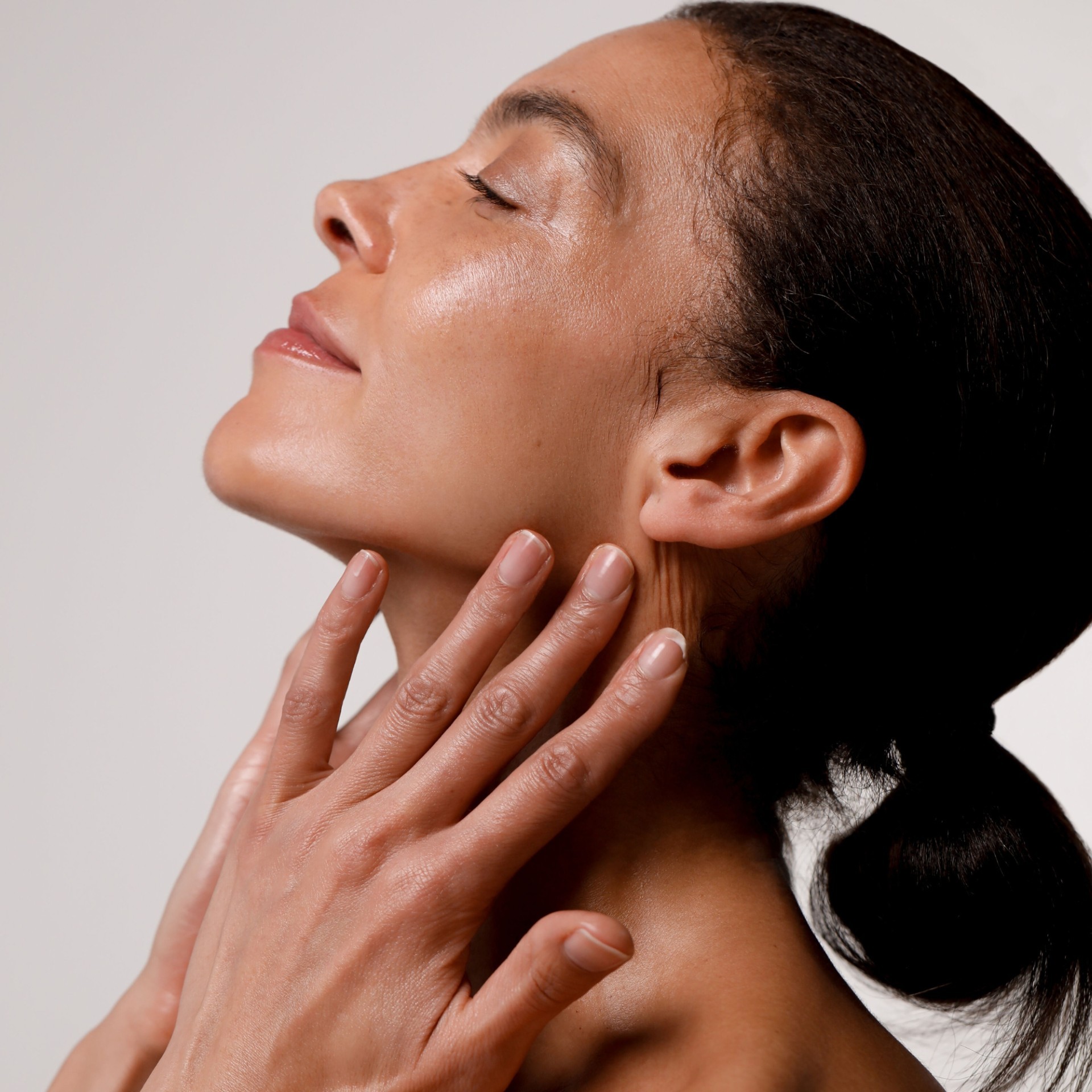 image - 979377328 - DR HAUSCHKA SIERO OLIO RIGENERANTE INTENSIVO 20 ML - 4735546_5.jpg