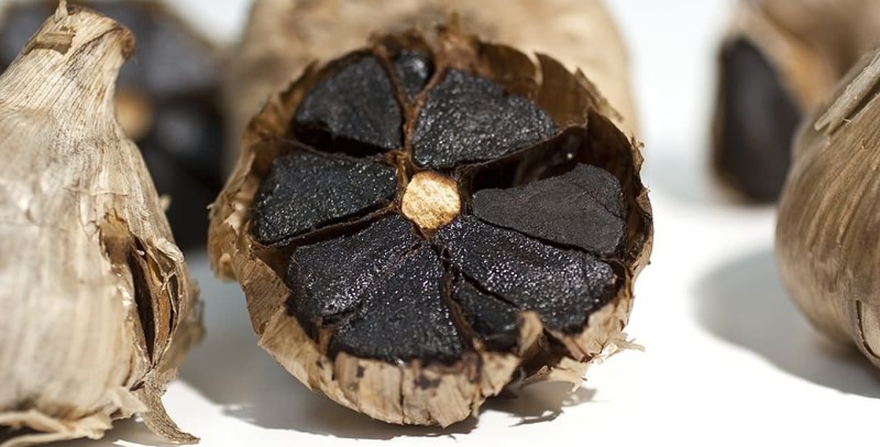 Magazine | Aglio nero fermentato e ricco di antiossidanti