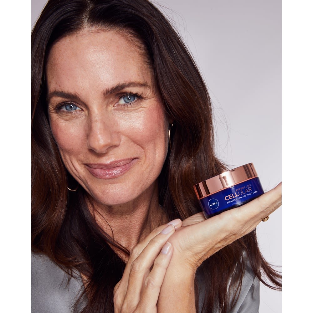 978251989 - NIVEA HYALURON CELLULAR FILLER ANTI-GRAVITA' CREMA NOTTE ANTI-ETA' 50 ML - 4755329_8.jpg