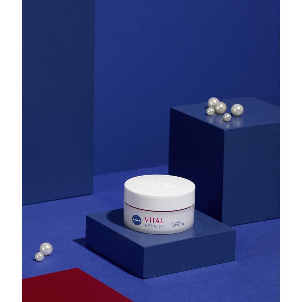 image - 978251914 - NIVEA VITAL ANTIRUGHE CREMA GIORNO RIVITALIZZANTE 50 ML - 4755318_3.jpg