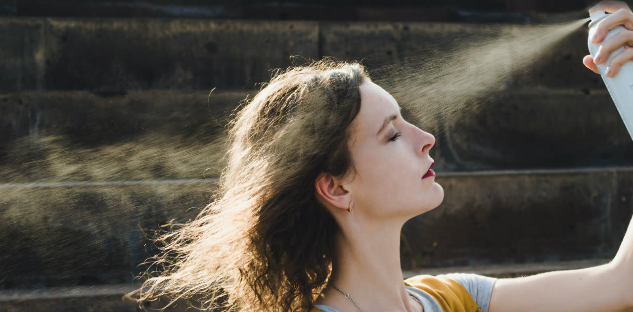 image - Magazine | Rimedi per la pelle secca l'acqua termale spray