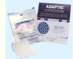 Medicazione Non Aderente Sterile Adaptic Misura 7,6x7,6cm 10 Pezzi