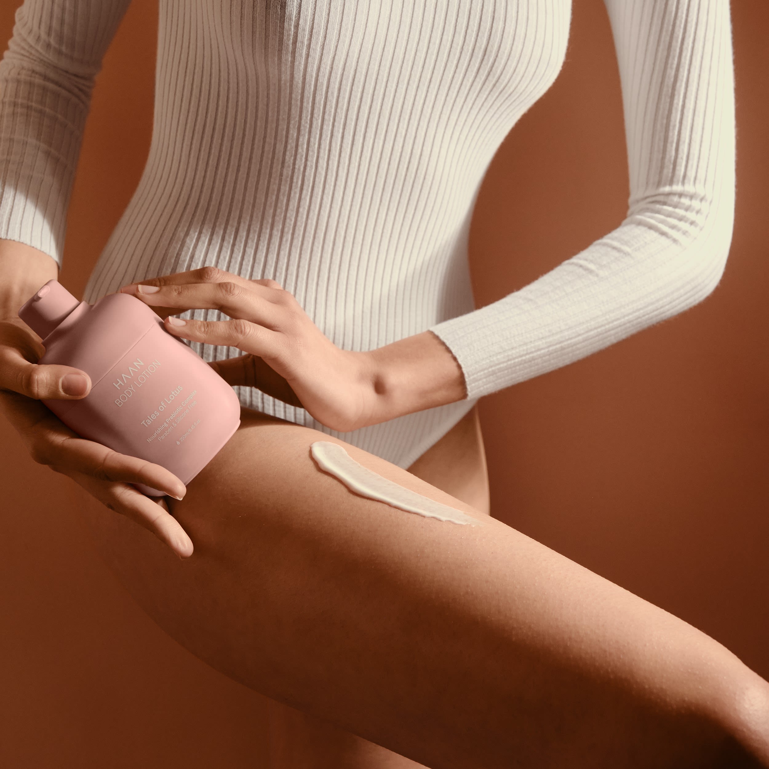 984504922 - BODY LOTION TALES OF LOTUS 250 ML - 4710333_3.jpg