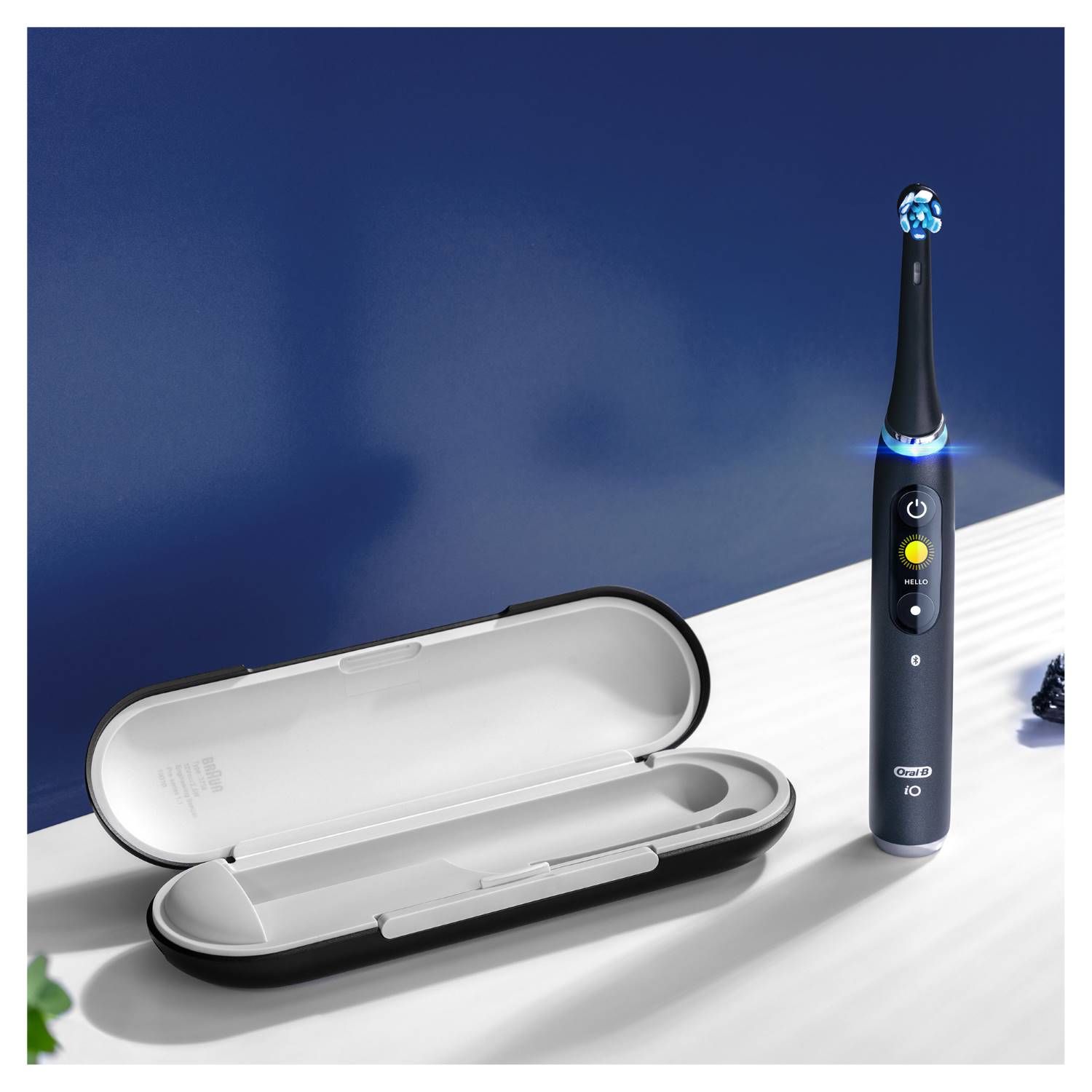 image - 984825113 - ORAL-B IO 9 BLACK SPAZZOLINO ELETTRICO + 2 REFILL - 4741375_2.jpg