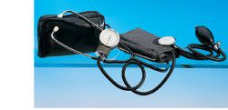 image - 909071375 - Sfigmomanometro aneroide con bracciale a chiusura Velcro, cuscinetto in gomma e soffieria con valvola, per misurare la pressione sanguigna. - 4868797_1.jpg