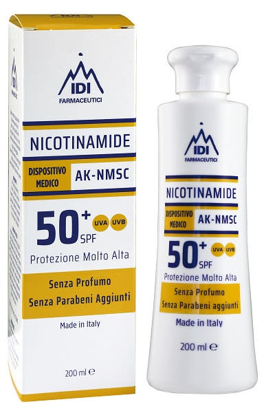942858667 - Nicotinamide Ak-NMSC Protezione solare SPF50+ - 4725617_2.jpg