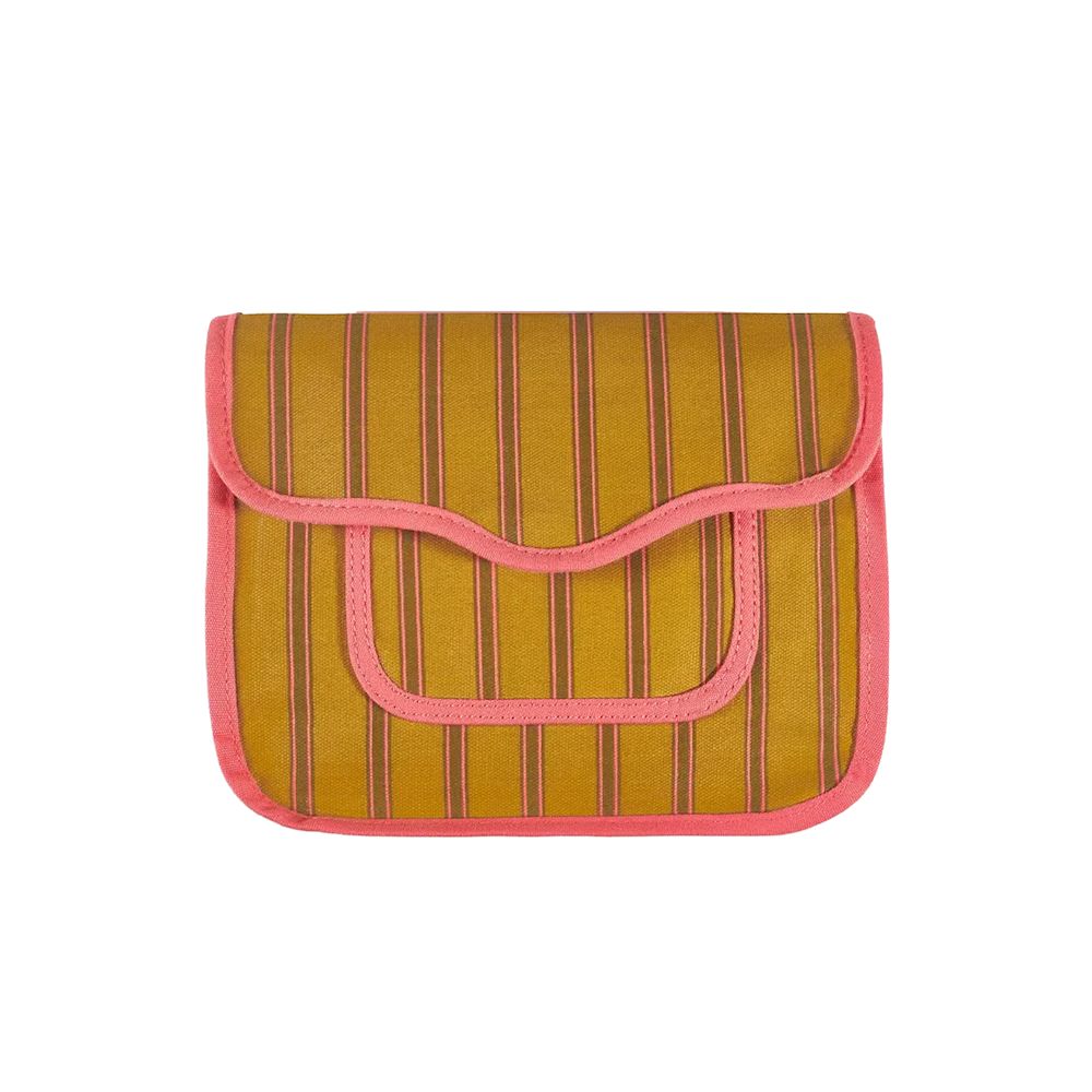 image - 951800919 - Trousse estiva Caudalie con trattamenti viso e corpo, ideale per detergere, idratare e proteggere la pelle anche in viaggio. - 4860939_4.jpg