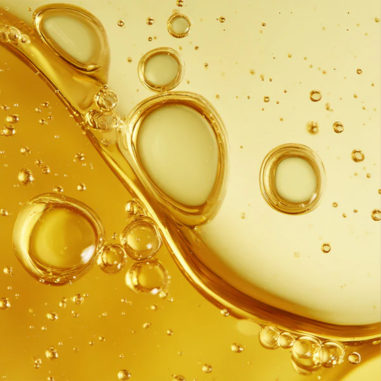 image - 921877320 - Olio dermotonificante da 150ml per massaggio sportivo e professionale, migliora l'elasticit&agrave; e rassoda i tessuti della pelle. - 4756498_4.jpg