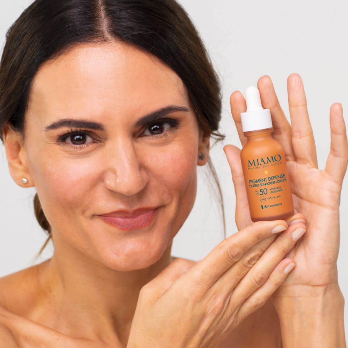 983511369 - Miamo Pigment Defense Tinted Sunscreen Drops Siero Spf50+ 30ml - 4709236_4.jpg