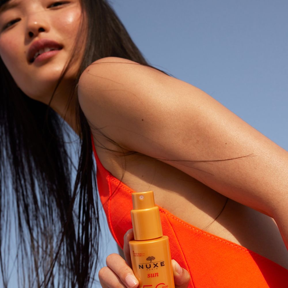 984955043 - NUXE SUN SPRAY SOLARE VISO/CORPO SPF30 150 ML - 4710862_8.jpg