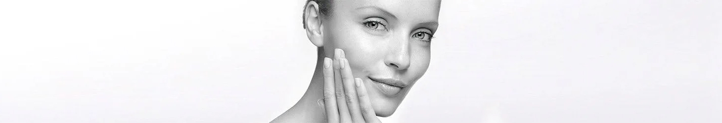 image - Hero desk Eucerin Pelle Sensibile