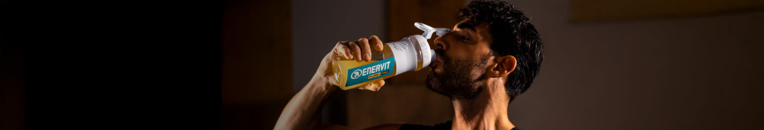 Hero desk Evervit proteine per lo sport