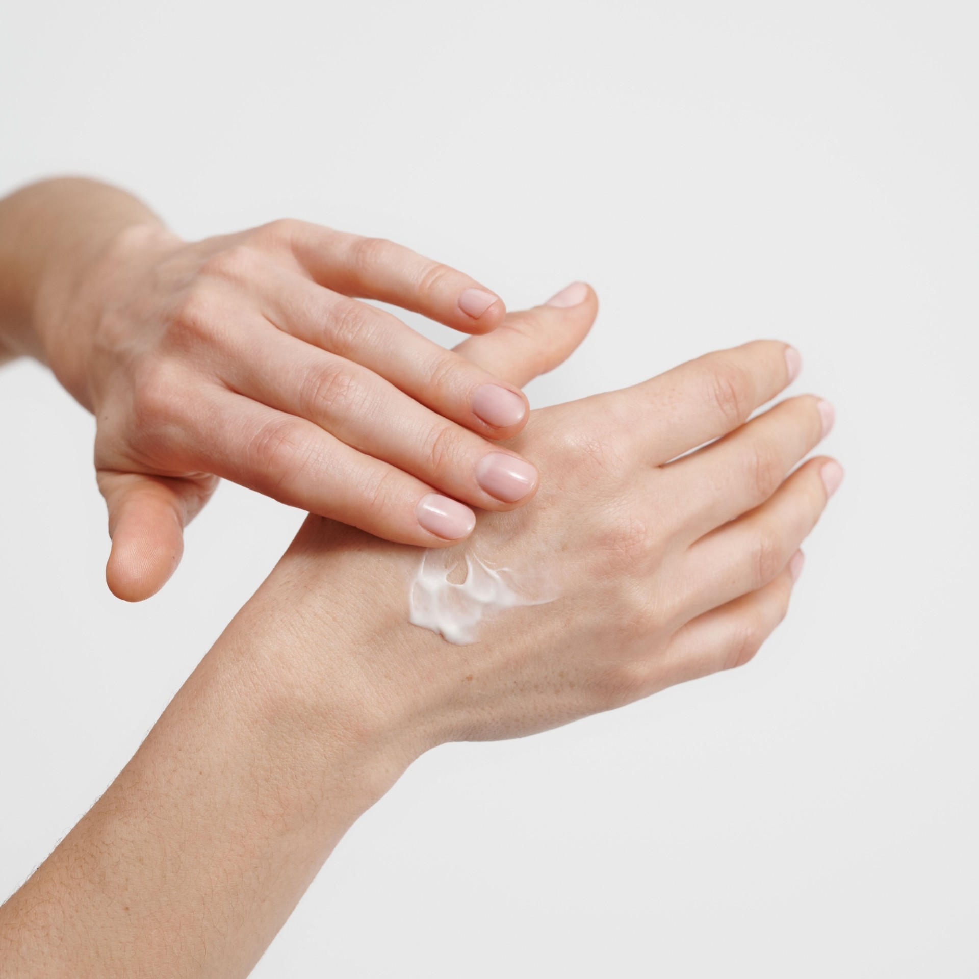 image - 972510414 - DR HAUSCHKA CREMA RIGENERANTE PER LE MANI 50 ML - 4729781_6.jpg