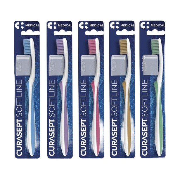 image - 974904029 - Spazzolino Curasept Soft Medical Magenta con testina lunga e setole di diametro 0,10, progettato per pazienti in terapia odontoiatrica, offre un'azione delicata ed efficace. - 4706186_2.jpg