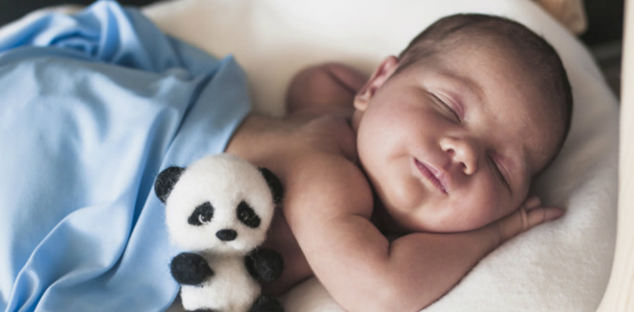 Magazine | Curare la pelle secca del neonato