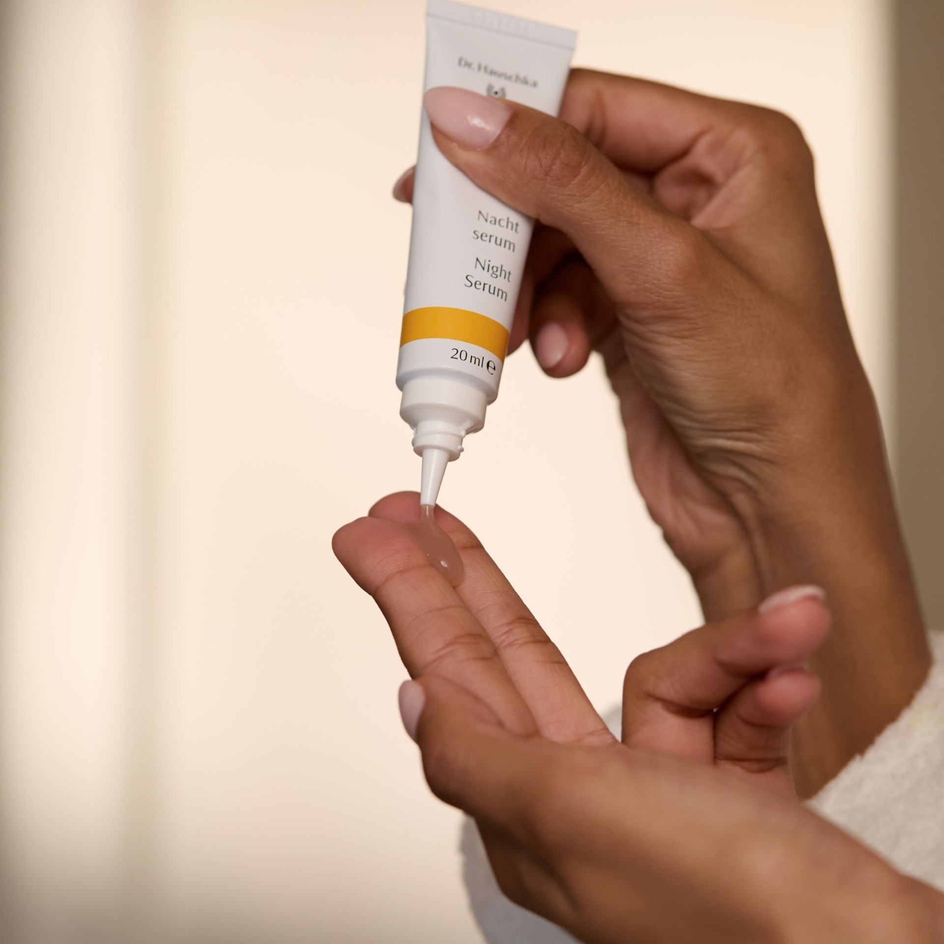 image - 975522665 - DR HAUSCHKA SIERO NOTTE 20 ML - 4732529_6.jpg