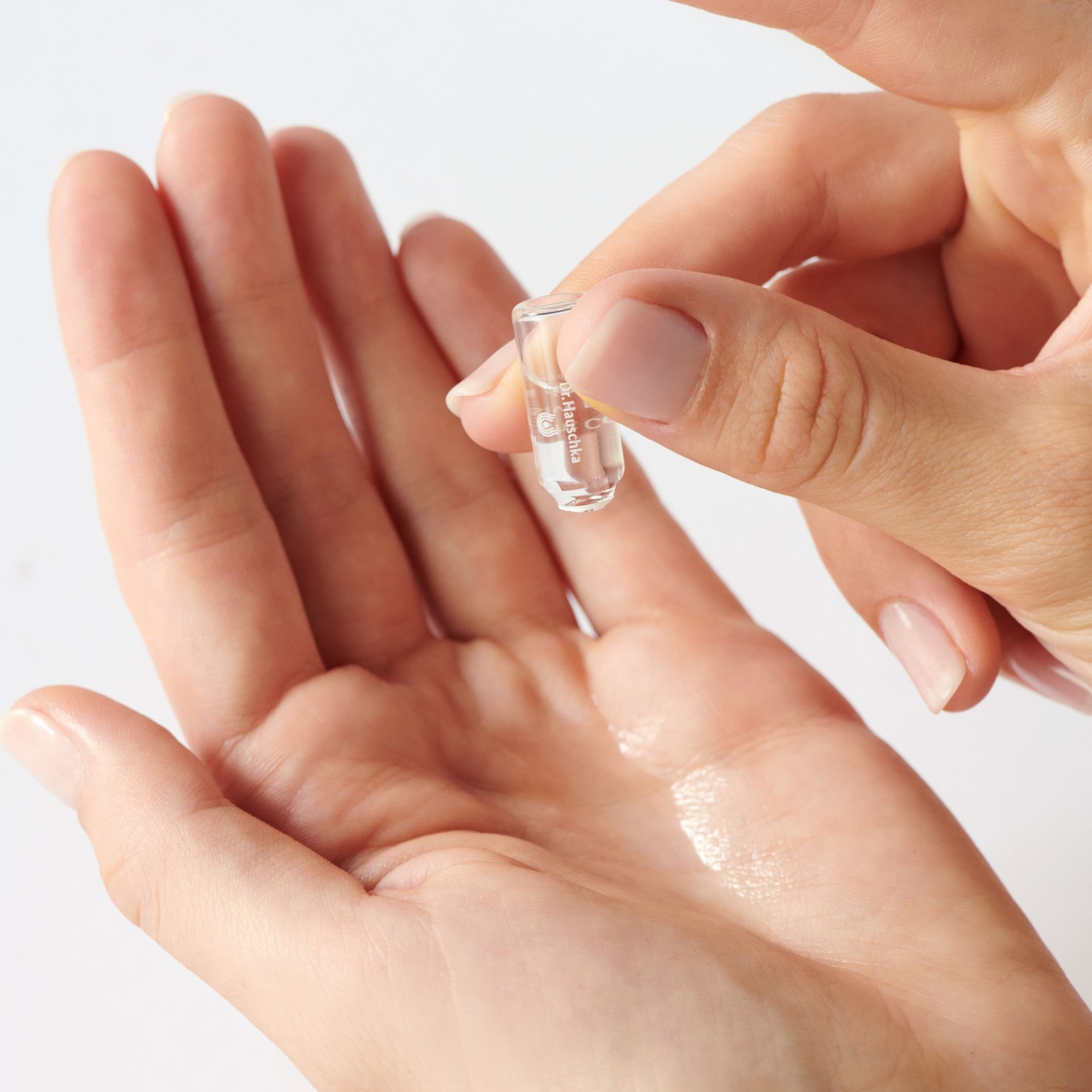 image - 934297173 - DR HAUSCHKA CURA BELLEZZA GG/NTT - 4723076_7.jpg