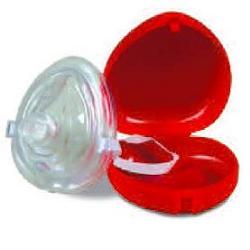 image - 900529898 - Maschera con bordo pneumatico per la rianimazione bocca a bocca, dotata di valvola unidirezionale e attacco per ossigeno, fornita con custodia in polipropilene. - 7882749_1.jpg