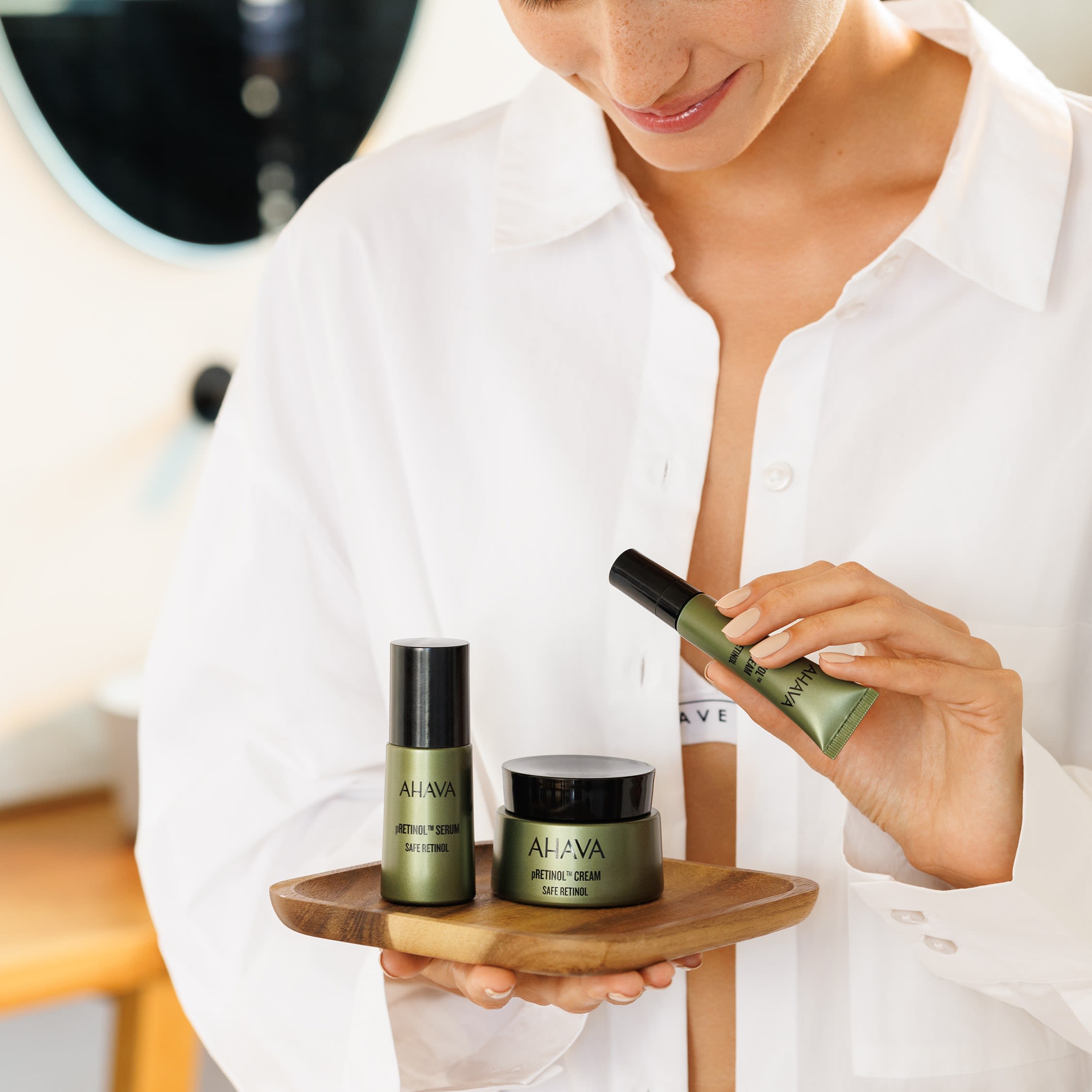 981490030 - AHAVA SAFE PRETINOL EYE CREAM 15 ML - 4737701_4.jpg