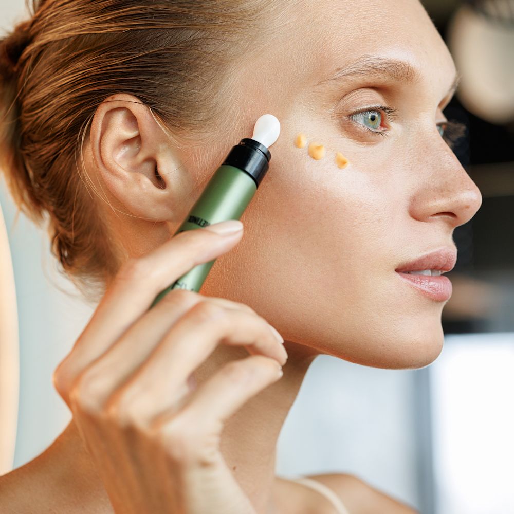 981485941 - AHAVA SAFE PRETINOL SERUM 30 ML - 4737700_2.jpg