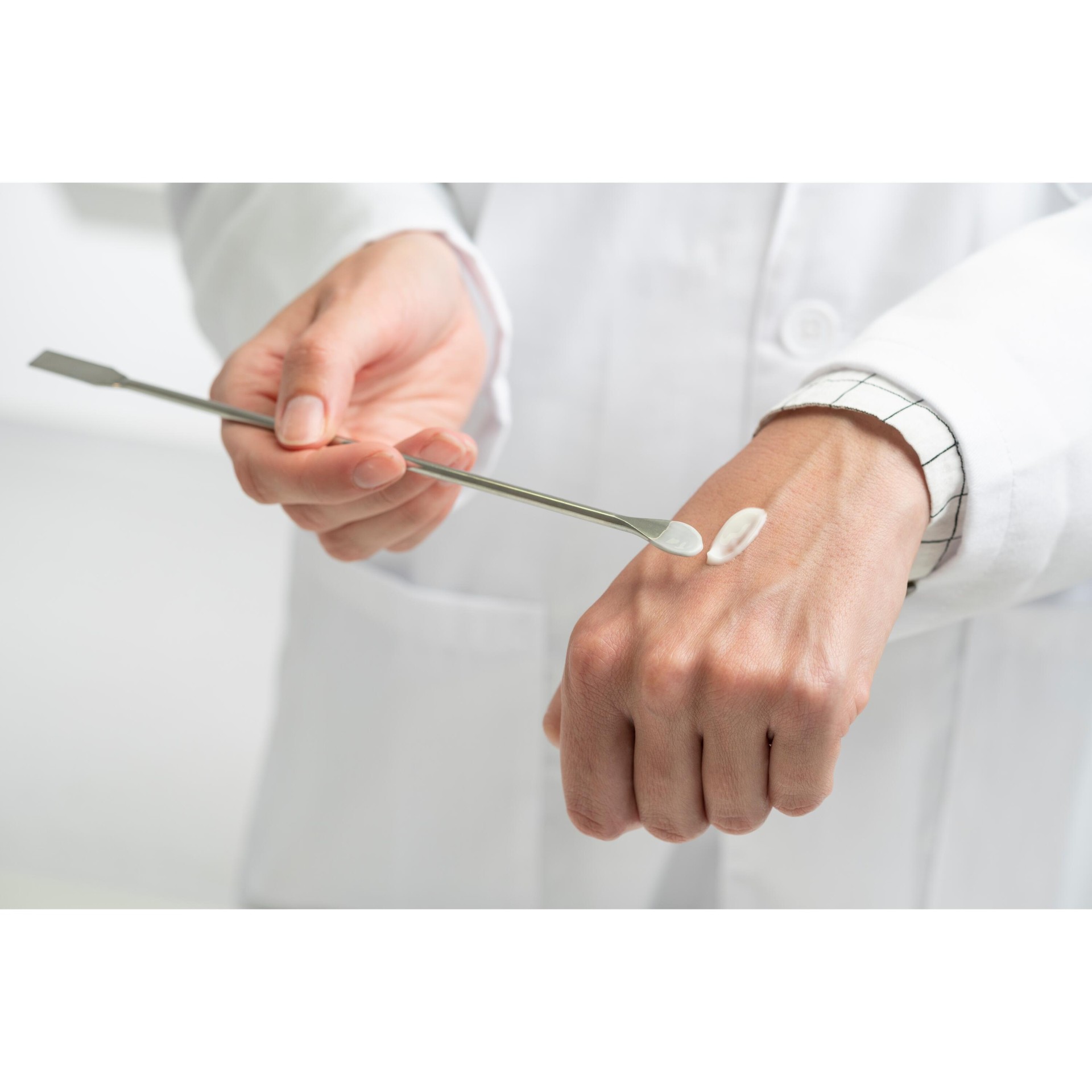 985668348 - ADERMA BIOLOGY AC ACQUA MICELLARE DETERGENTE PURIFICANTE 200 ML - 4710827_12.jpg